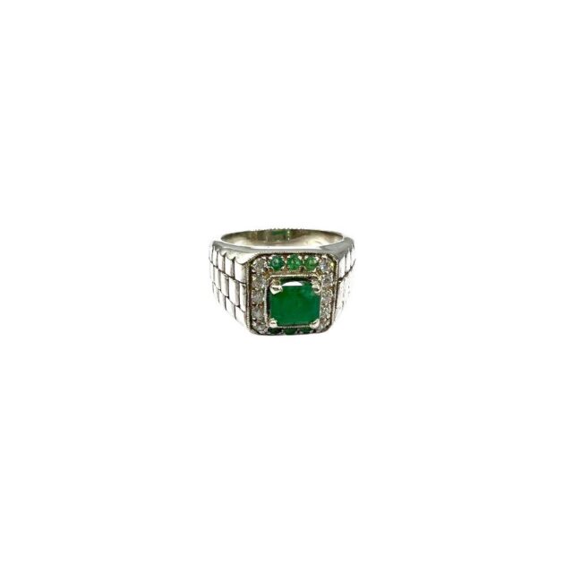 Emerald Men’s Silver Ring